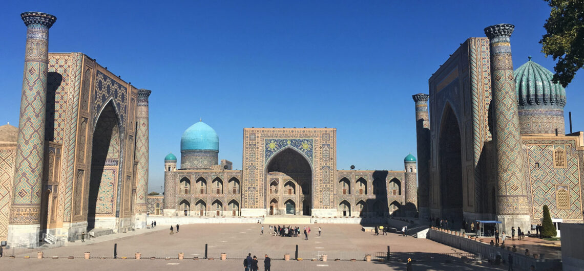 Registan Square Samarkand Veres Vert
